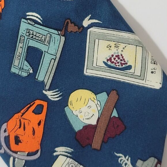 Vintage Electrolux Appliances 100% Silk Tie - Picture 8 of 9